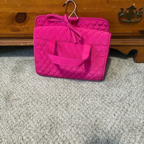 Vera Bradley Fuchsia Toiletry Tote !read descrip! - Picture 10 of 10